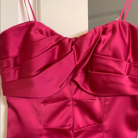 Pink dress - Picture 2 of 5